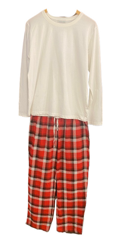 Men's 2 Piece Flannel Pajama Set. Style 4304. Color Red